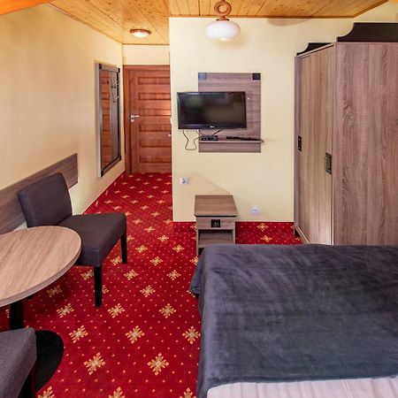 Domki, Apartamenty i Restauracja Włóczęga Gąski Exterior foto