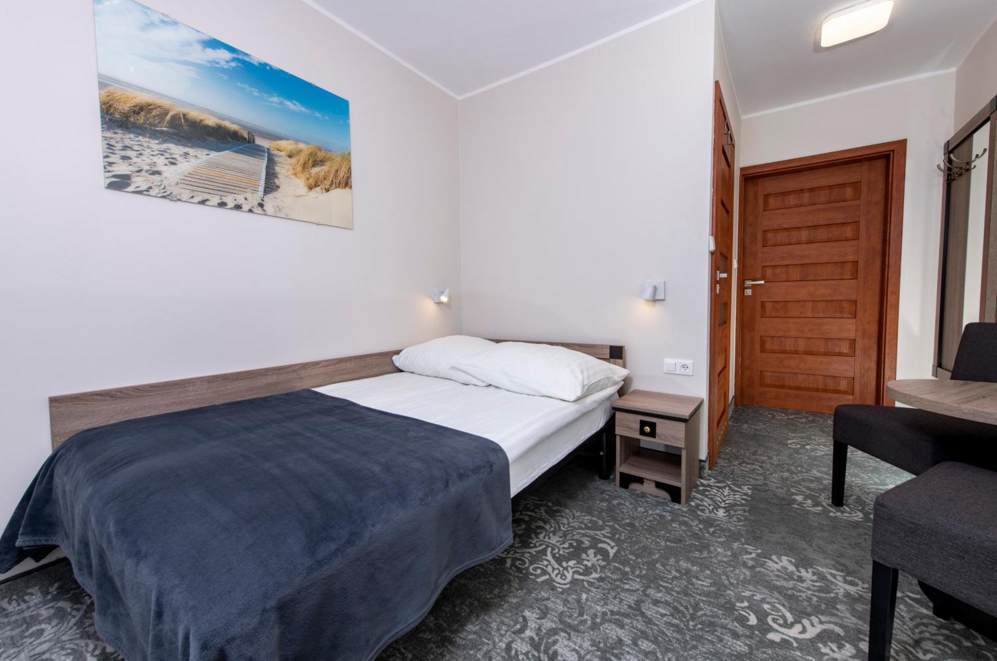 Domki, Apartamenty i Restauracja Włóczęga Gąski Exterior foto